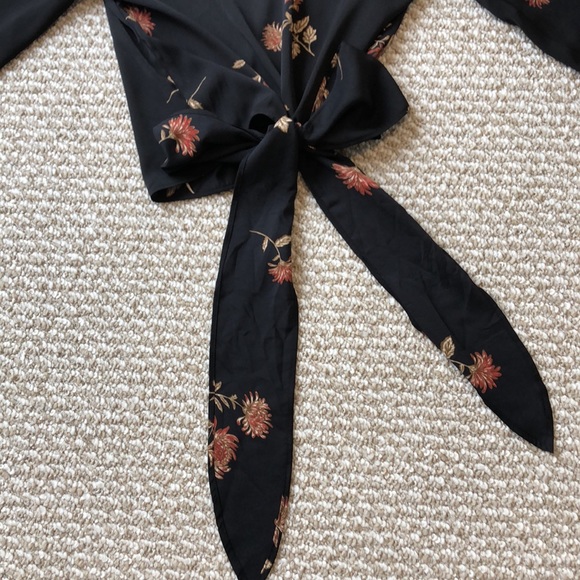 Floral Tie-Front Blouse from Dynamite - Picture 6 of 8